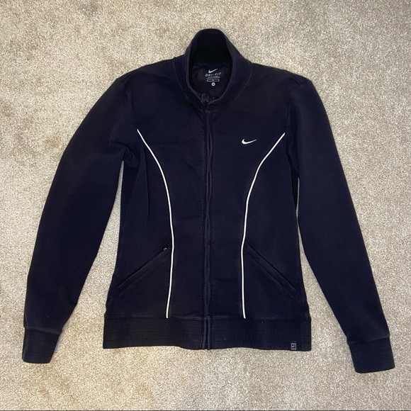 Nike Jackets & Blazers - Nike Zippered Jacket in size Medium